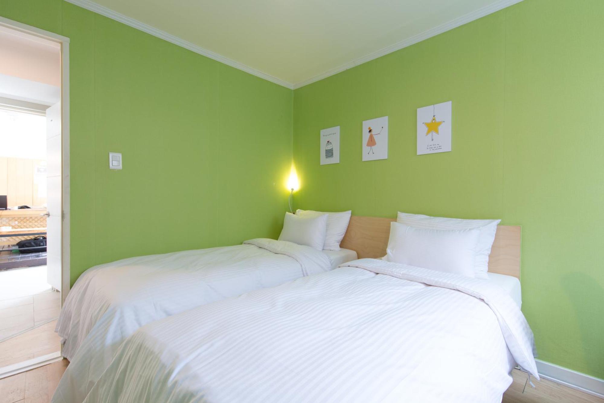 แทรเวล มอนส์เตอร์ สเตย์ Hotel โซล ภายนอก รูปภาพ